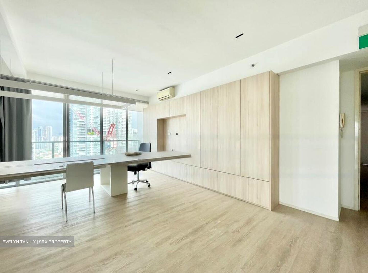 Southbank (D7), Office #453599451